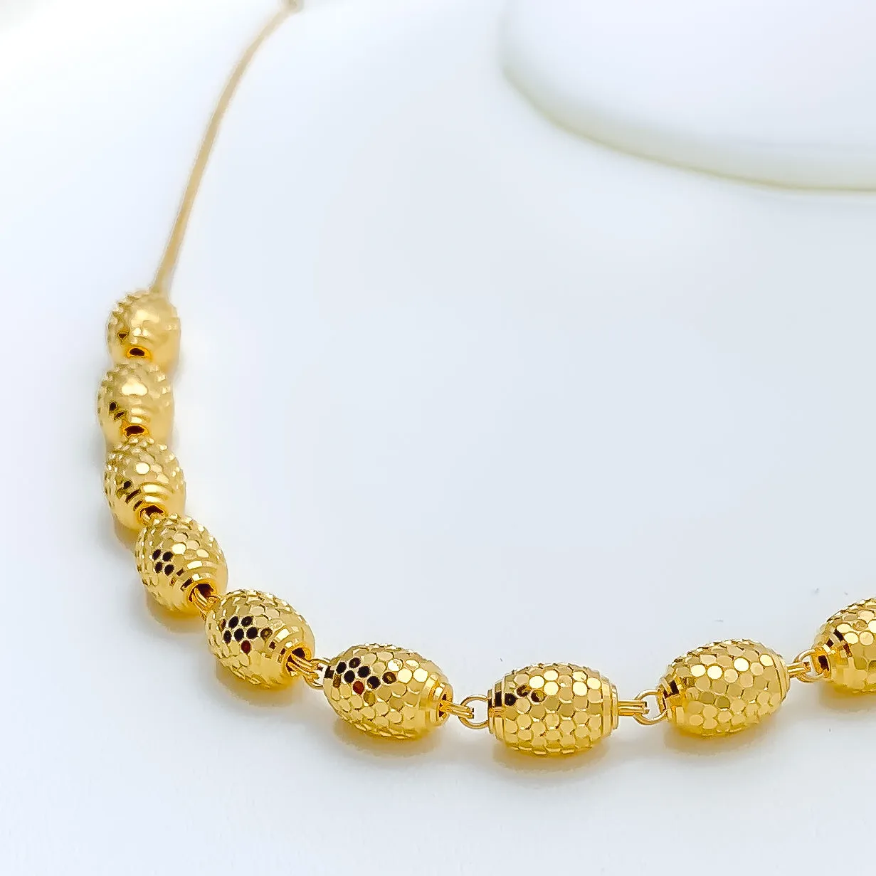 Blooming Classy 22k Gold Necklace