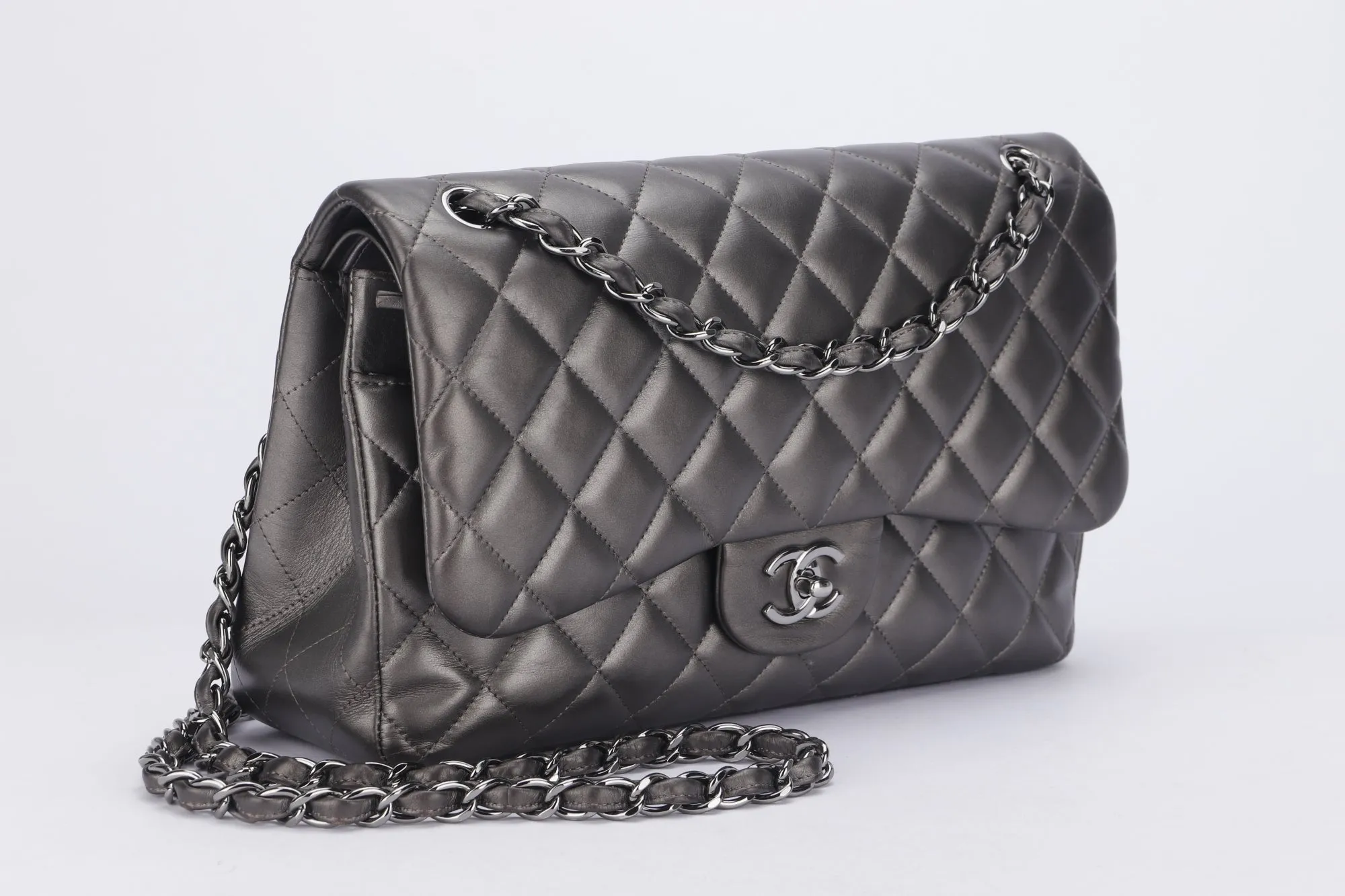 Chanel Classic Flap (1879xxxx) Jumbo Size, Metallic Grey Lambskin, Silver Hardware, with Dust Cover & Box, no Card