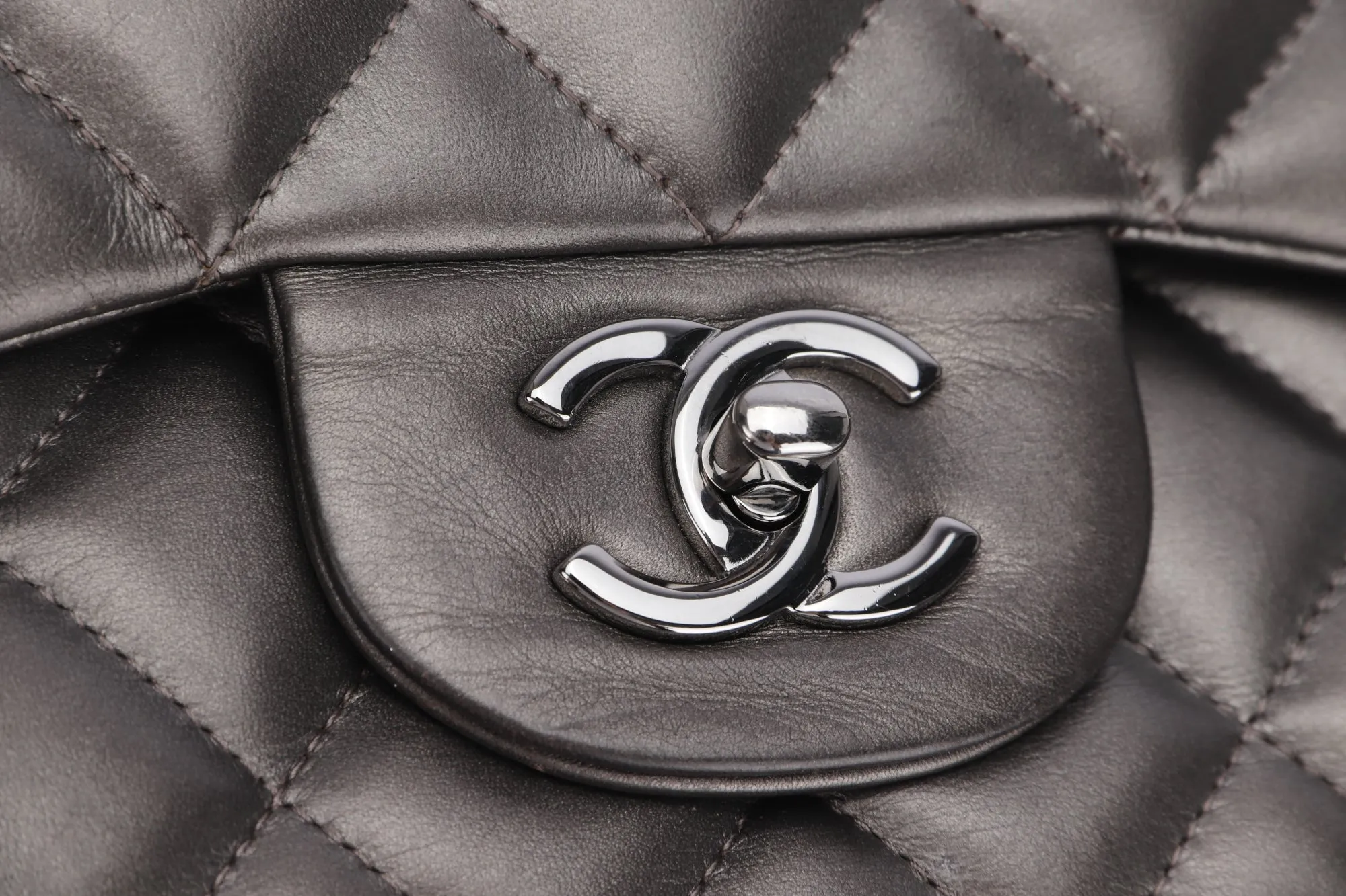 Chanel Classic Flap (1879xxxx) Jumbo Size, Metallic Grey Lambskin, Silver Hardware, with Dust Cover & Box, no Card