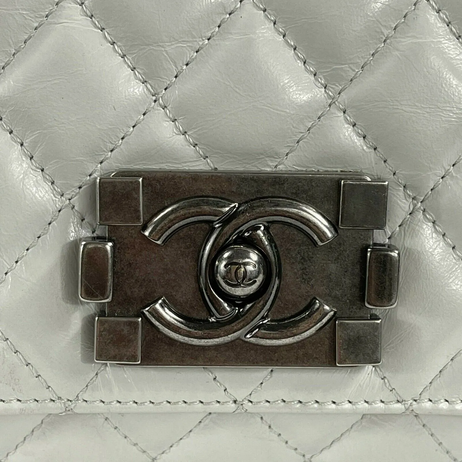 CHANEL - White / Aged-Silver CC Quilted Medium Leather Flap Crossbody / Shoulder