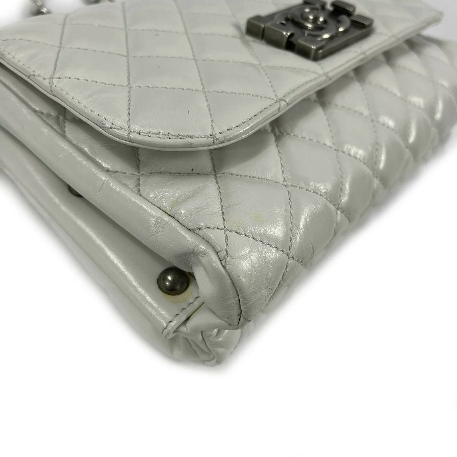 CHANEL - White / Aged-Silver CC Quilted Medium Leather Flap Crossbody / Shoulder