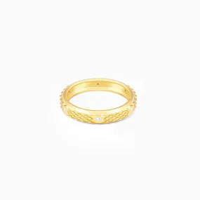 Golden Elegant Pattern Ring Band For Her