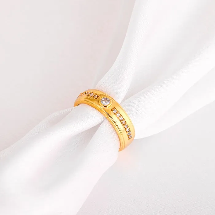 Golden Sparkling Love Couple Rings