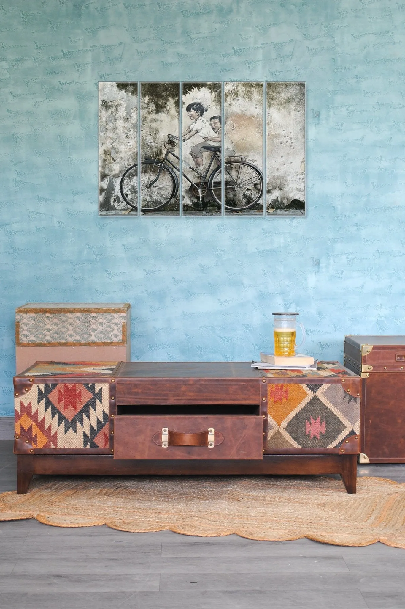 JAIPUR COFFEE TABLE - KILIM AND LEATHER