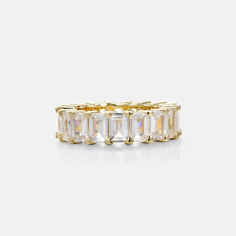 Khloe Kardashian - Baguette Cut Eternity Ring