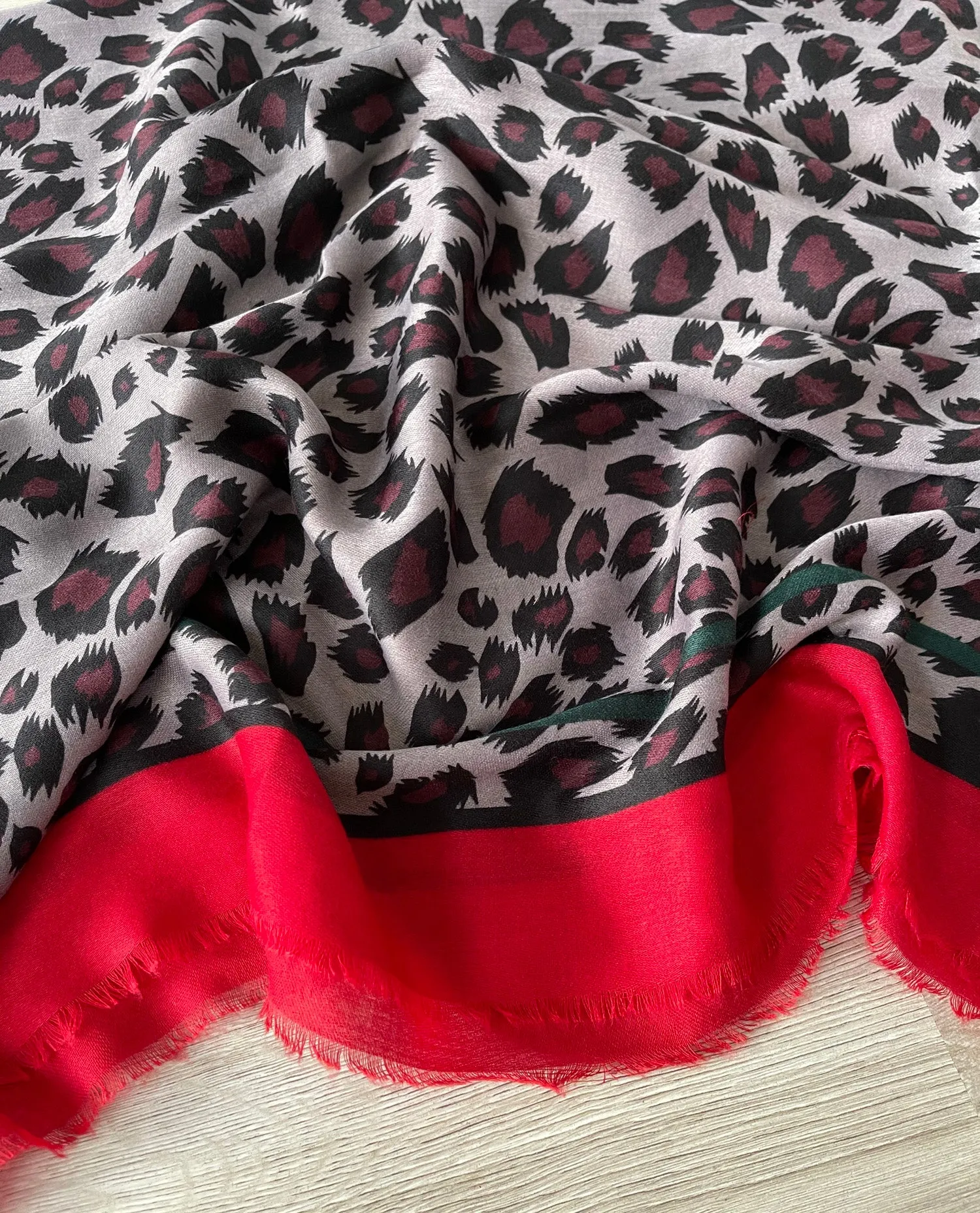 LARGE RED STRIPE LEOPARD PRINT SHAWL SCARF