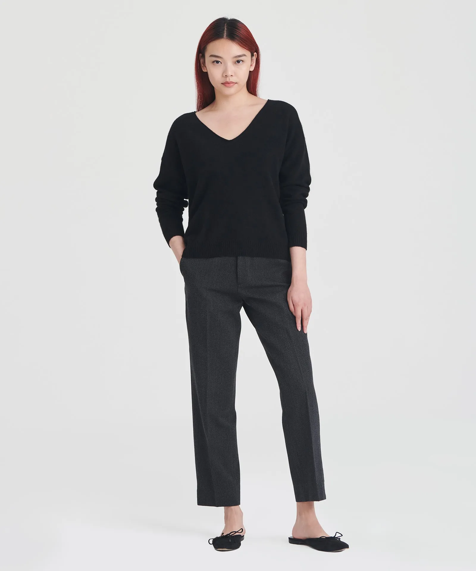 Lightweight Cashmere V-Neck Sweater