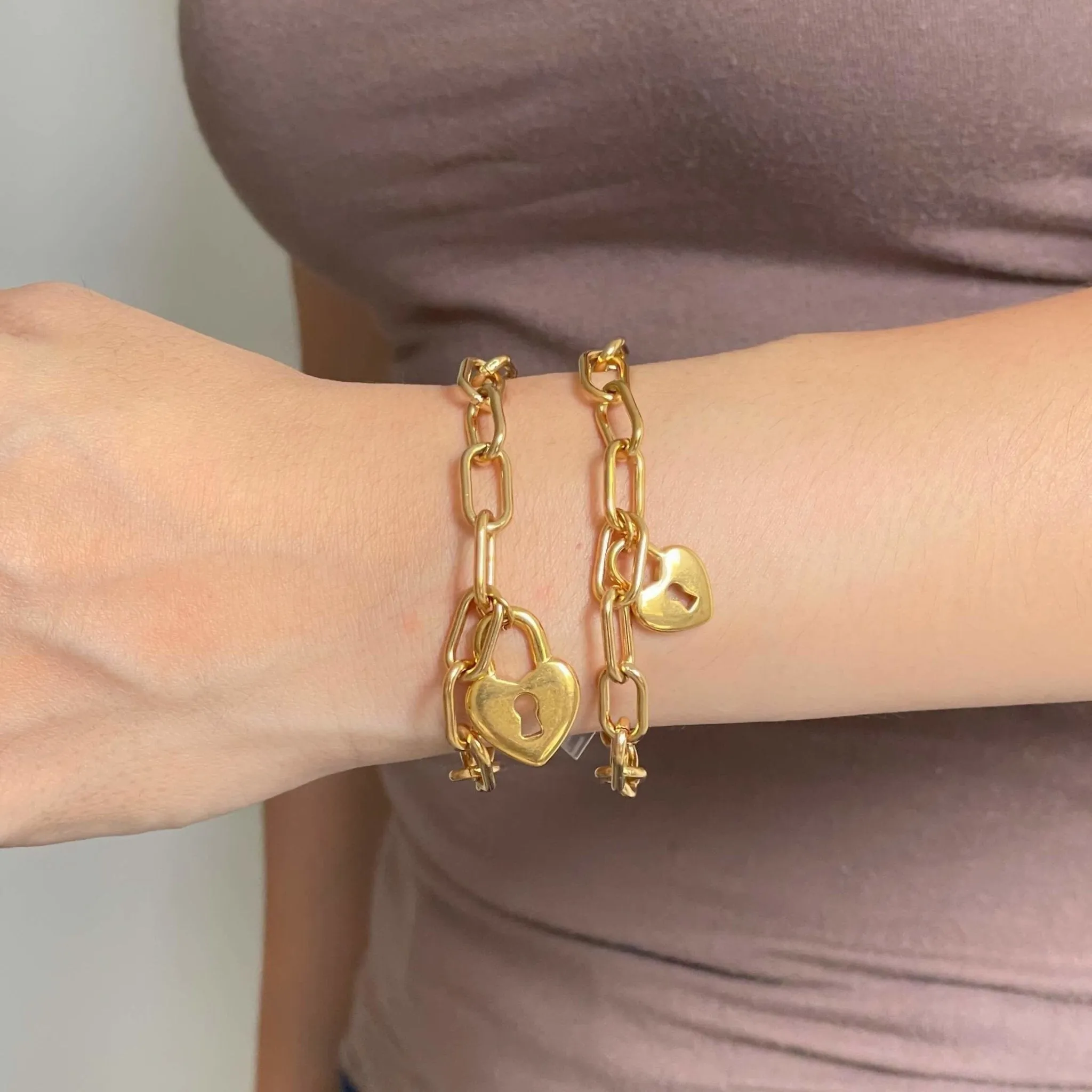 Love Oval Link Bracelet Gold