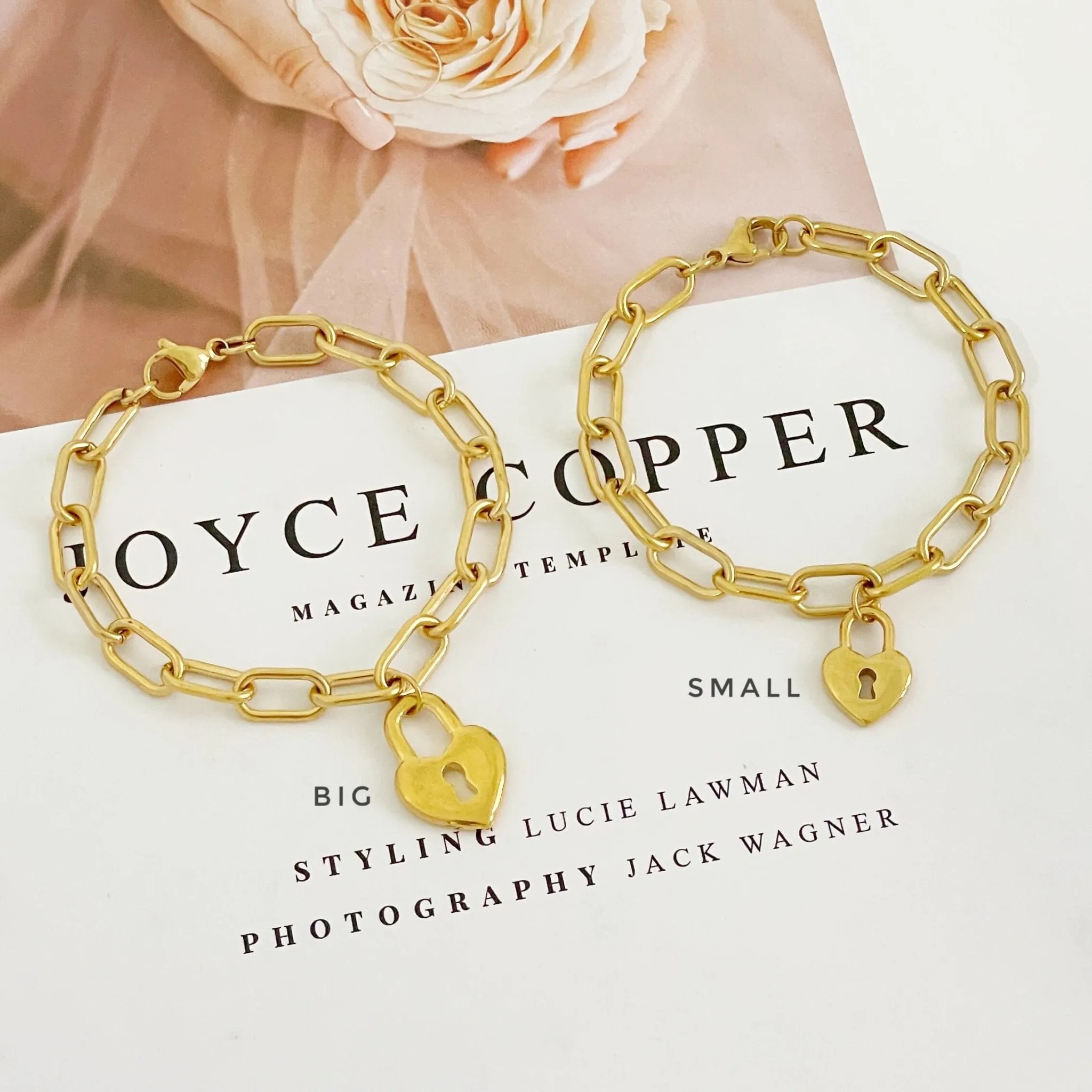 Love Oval Link Bracelet Gold