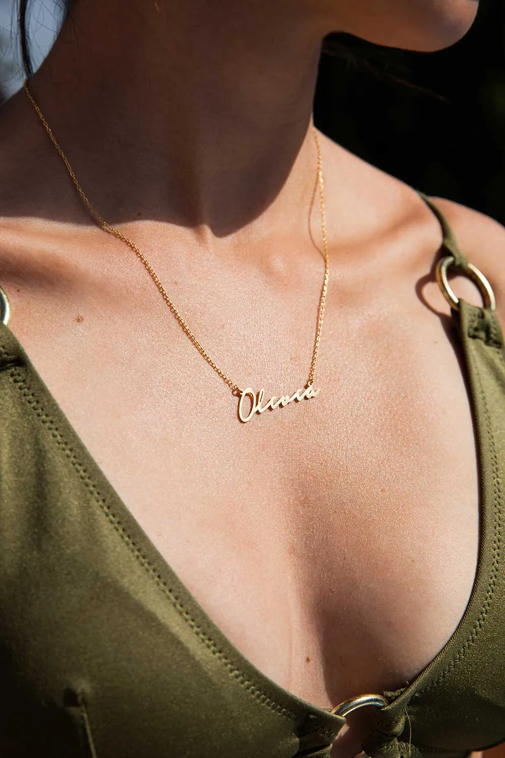 Name Necklace Italics Solid Gold