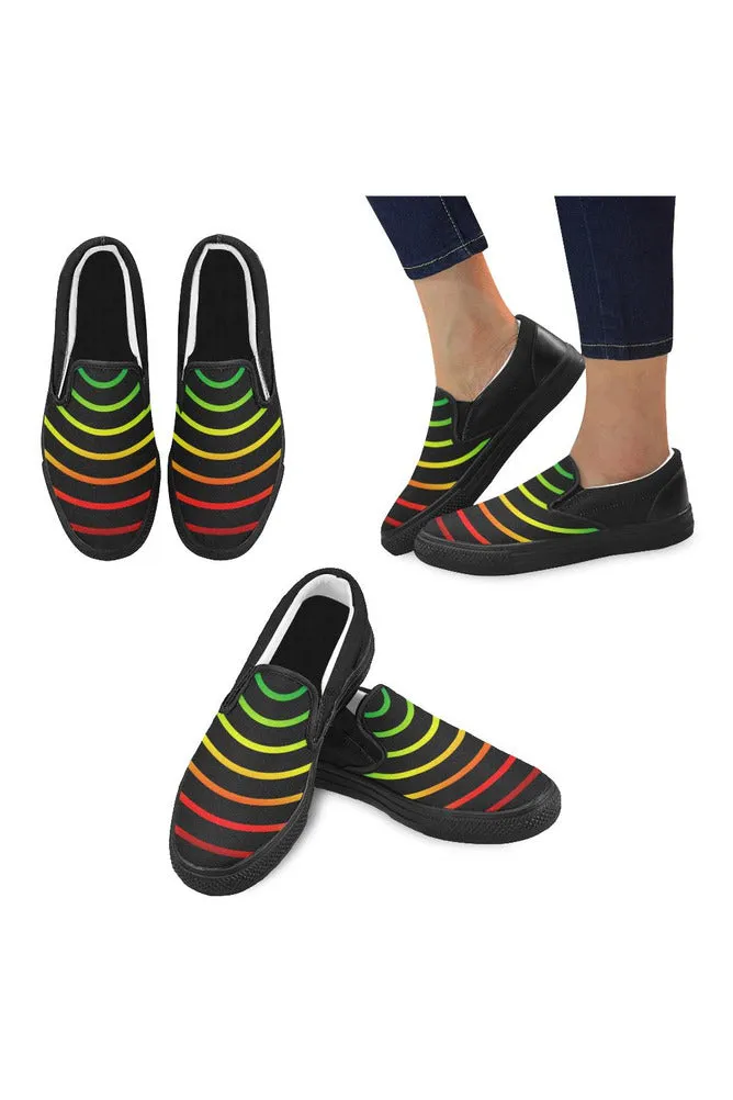 Rainbow Men's Slip-on Canvas Shoes (Model 019)