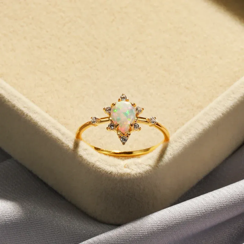 S925 Silver Gold-plated Drop Shaped Opal Ring for Women