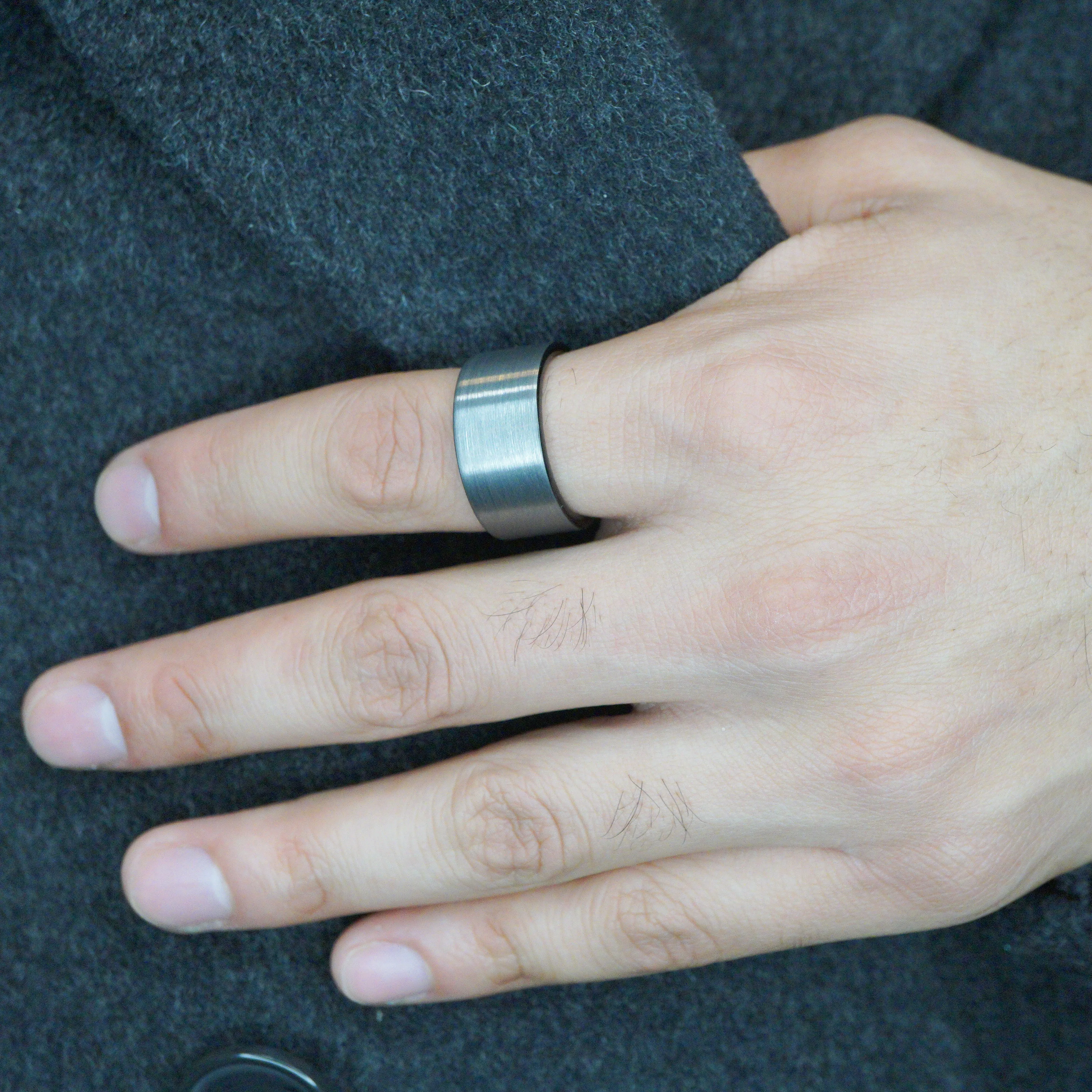 TUNGSTEN BRUSHED SILVER BAND